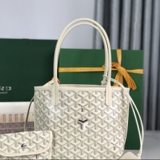 Goyard Shopping Bags